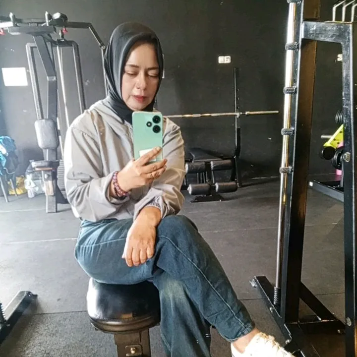 @dedehinces