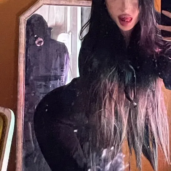 @neensssiii