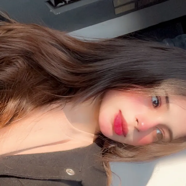 @mallalaqueen