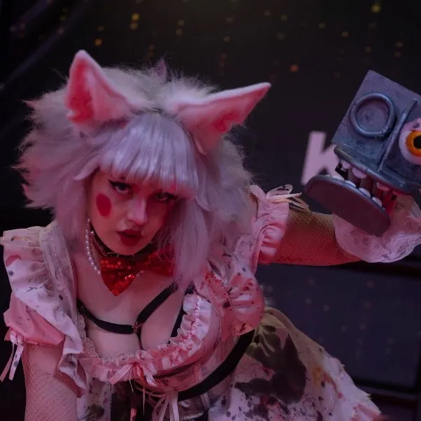 bunnybat.cos