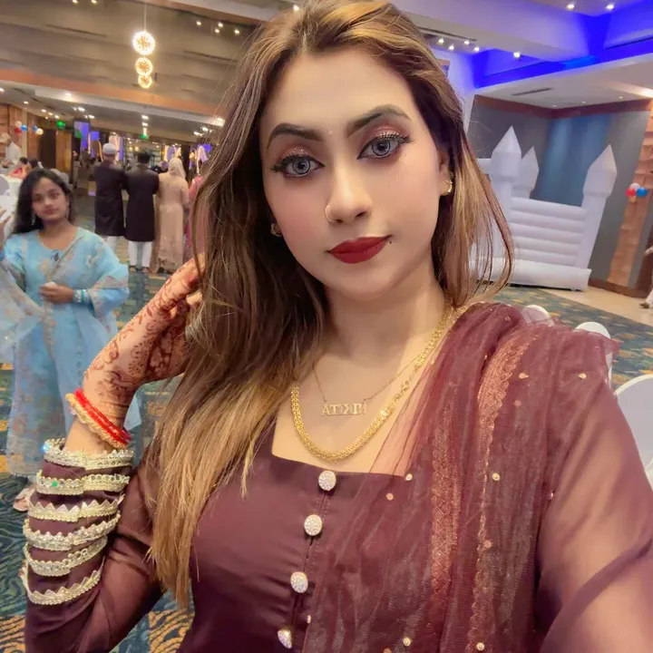 nikitakhan08