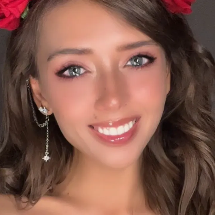 @lilya_brik