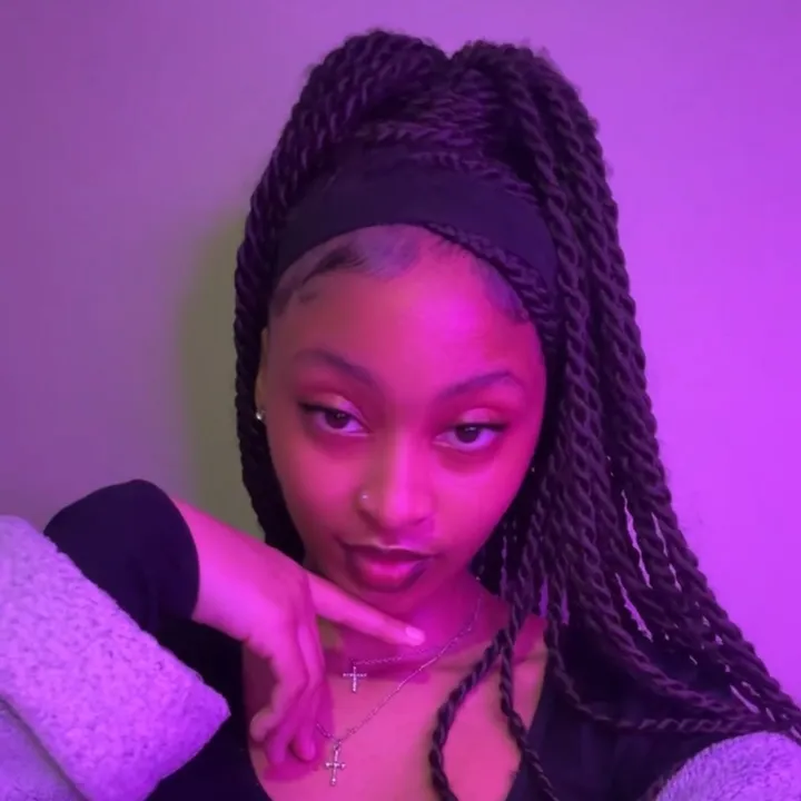 @bre_yaunly_