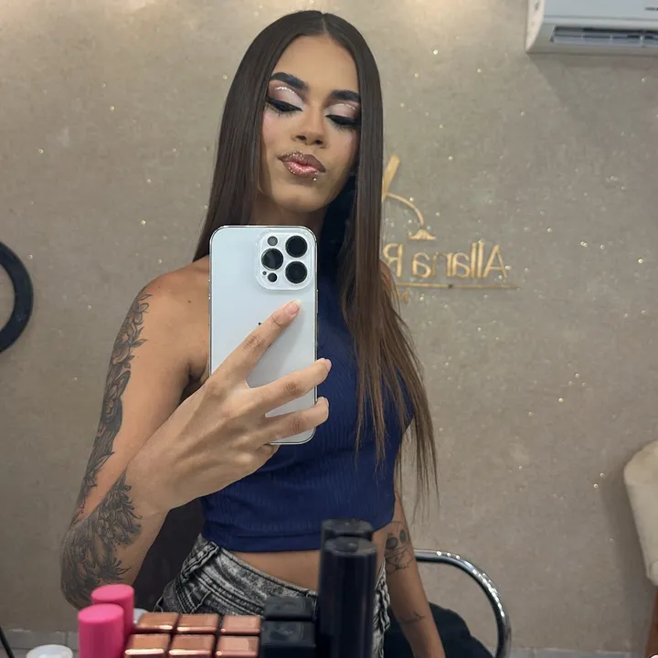 @lalinhaa_0084