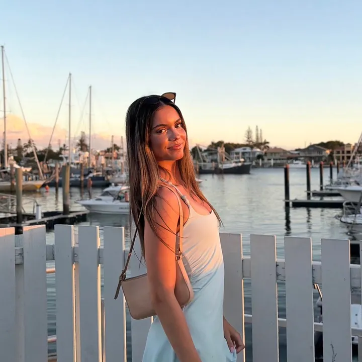 @hannah.moyav