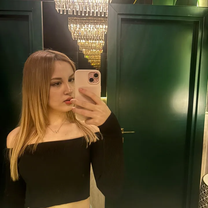 @selinnpolat_