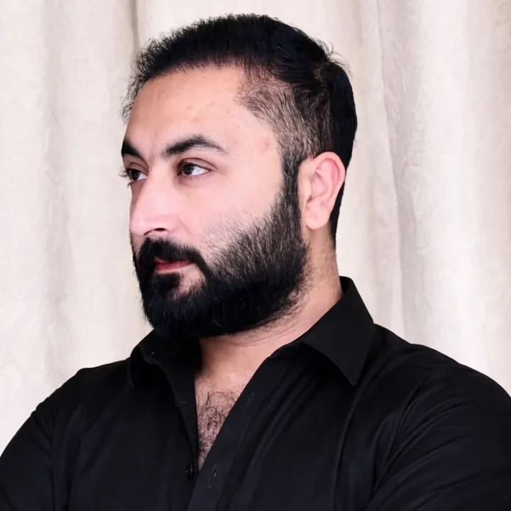 m.yousaf.emeralds