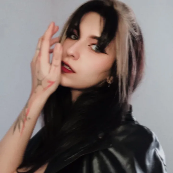 @annetssy