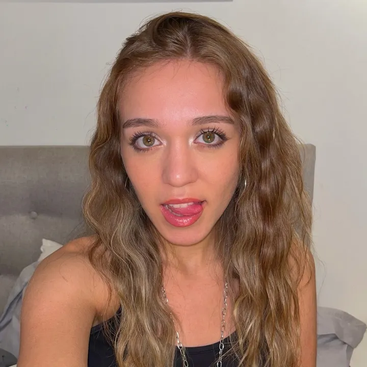 @conymatelunaa