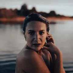 @melodylubin