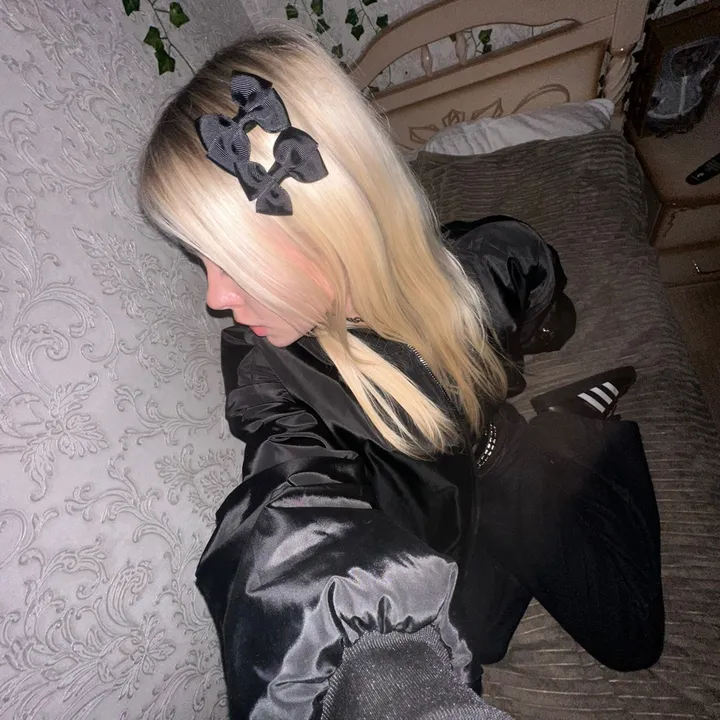 dolly_lolly__
