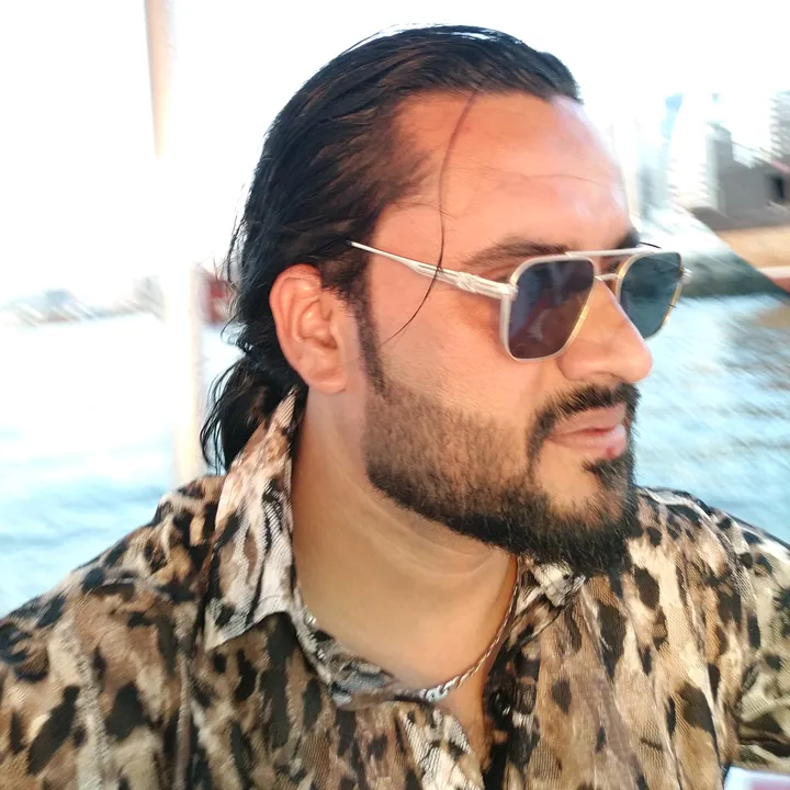 amjadkhan121511