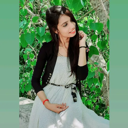 meena_queen_soni