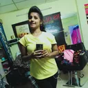 @decentsmileyqueen