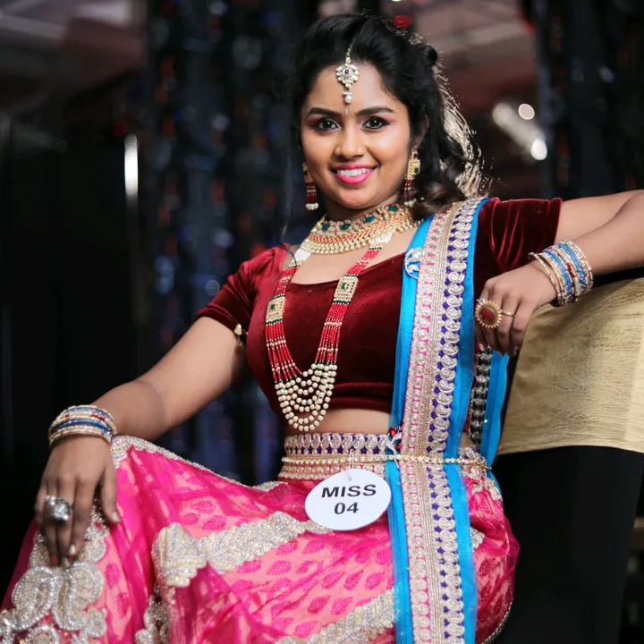 @divyasweety95