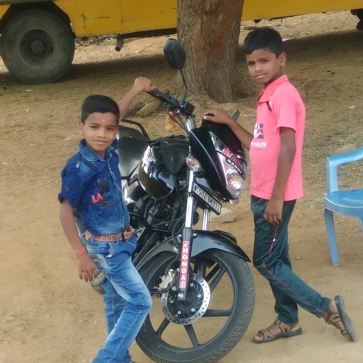 @kurvapakirappa