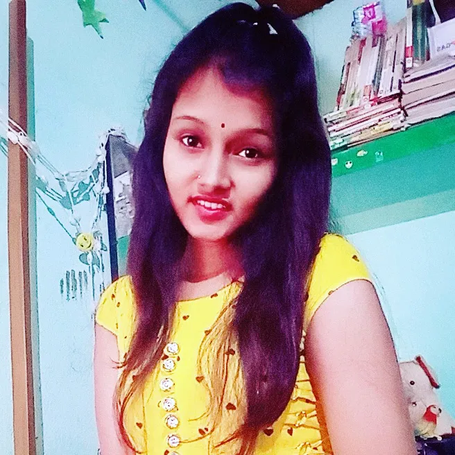 saloni__3717888905539