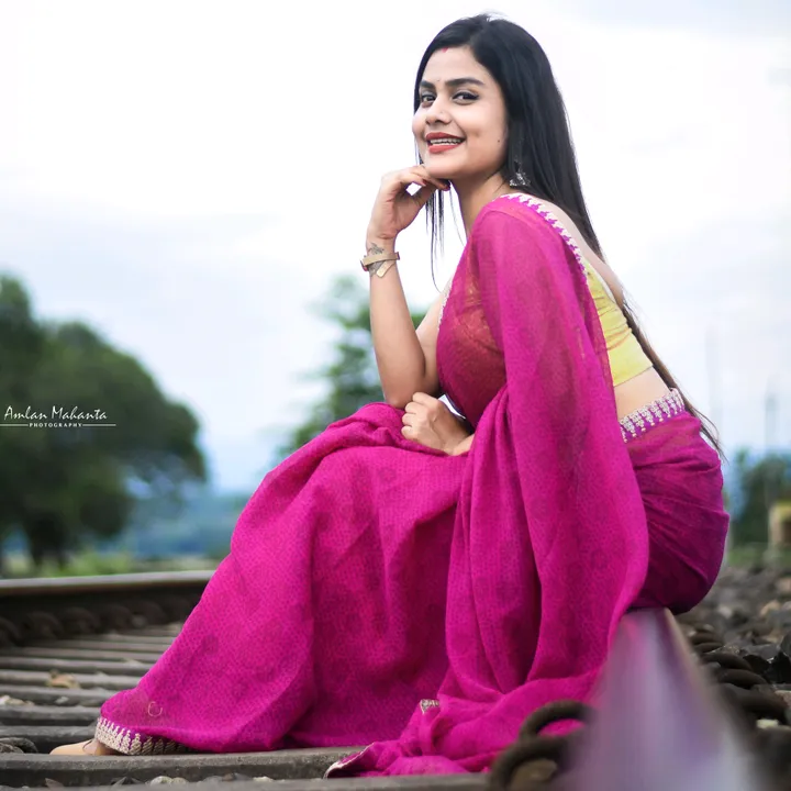@juleehazarika23