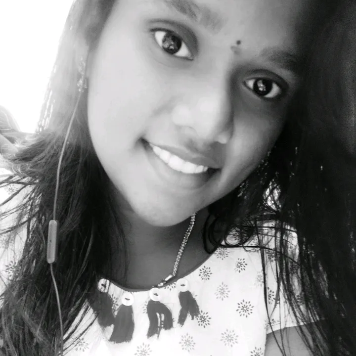 smile_queen_lakshmi