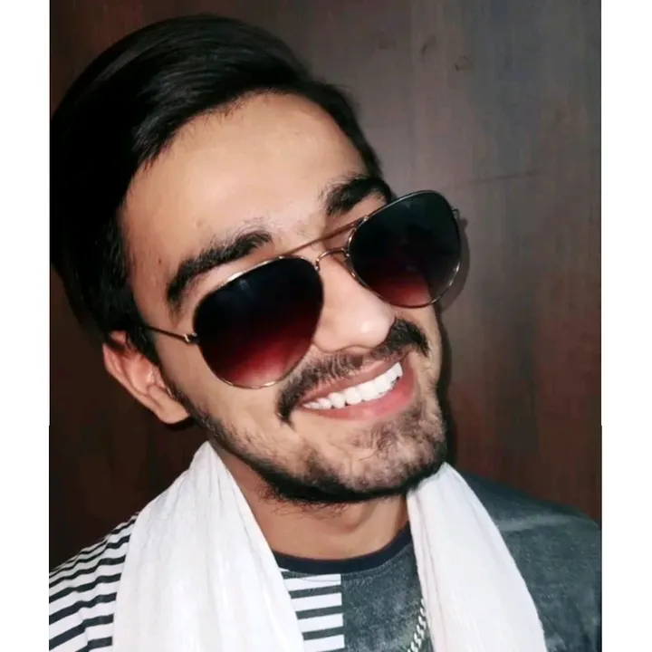 @jaat_ravish