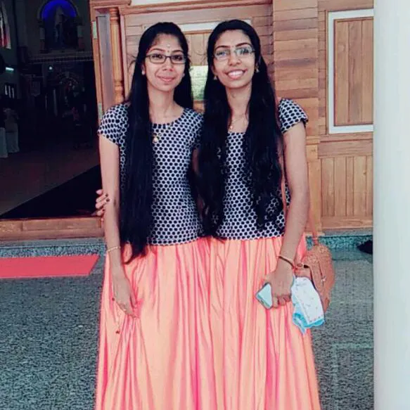 @rakhi_kyr
