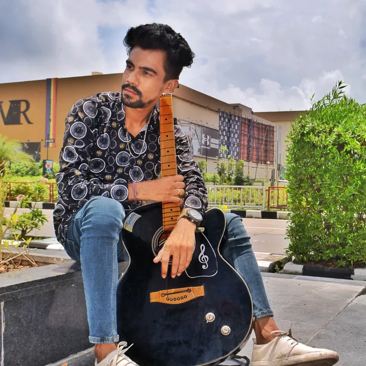 lalanifariz
