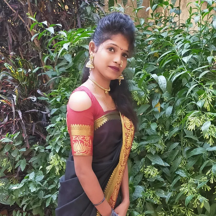 pooja05183422