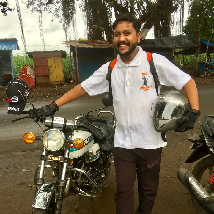 @rdx_shubham_two_stroker