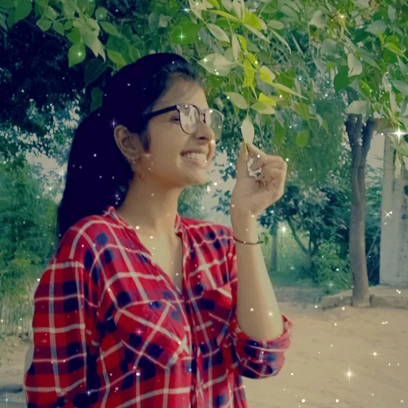 simranchaudhary_offical