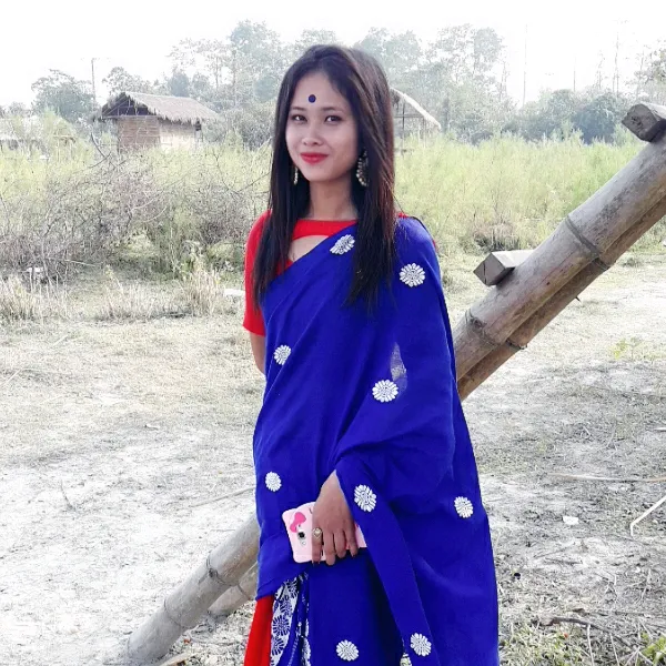 ayushi_123_