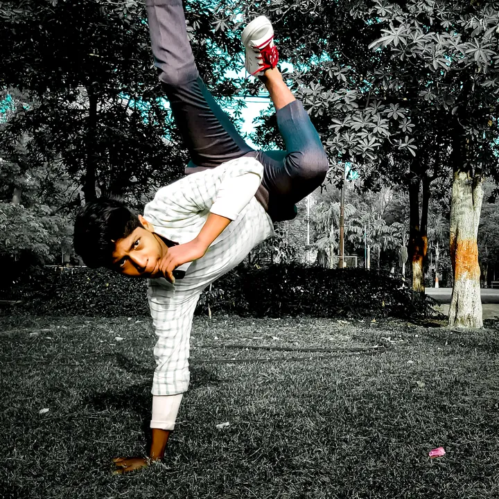 itz__varun__