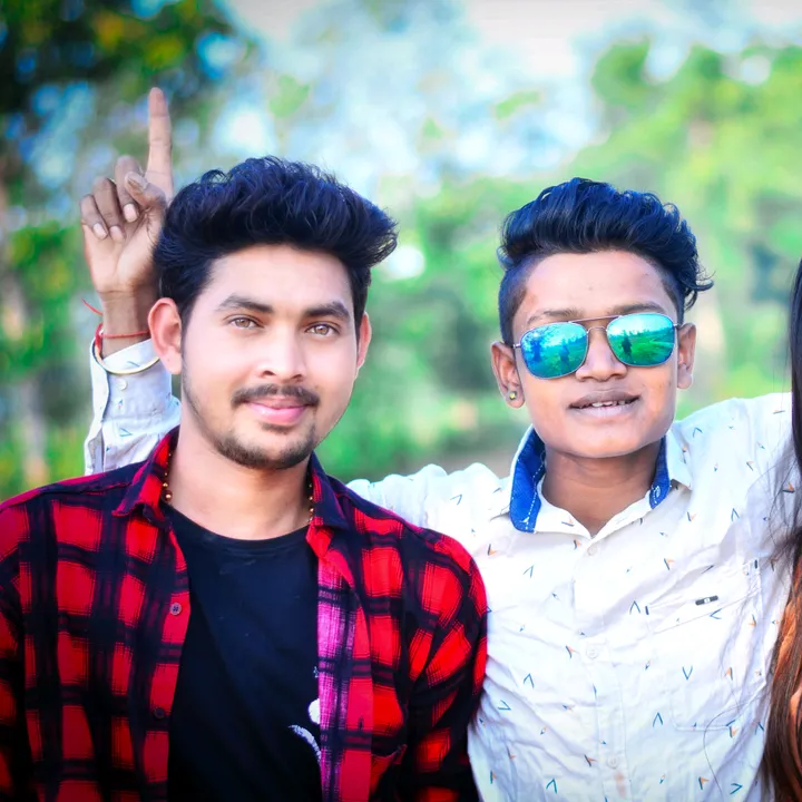 lucky_dhruw_lavi2