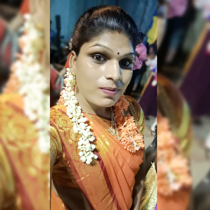 @divishiny1878