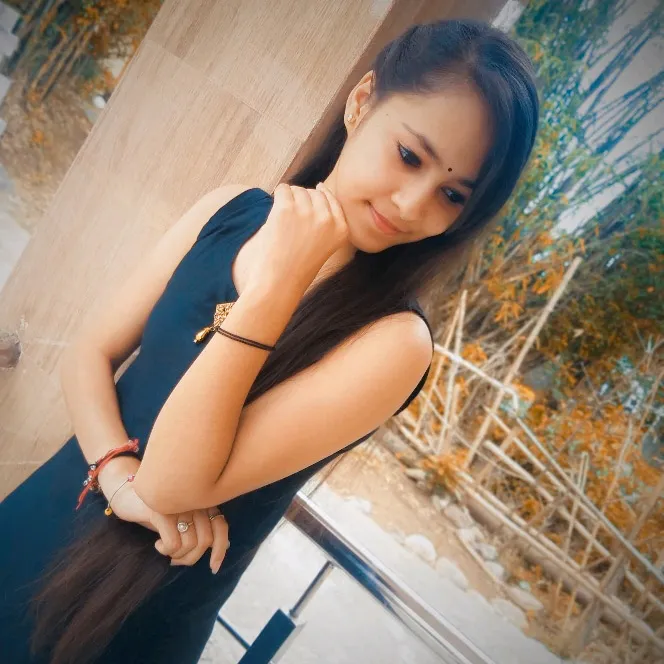 @dream_girl_ishika