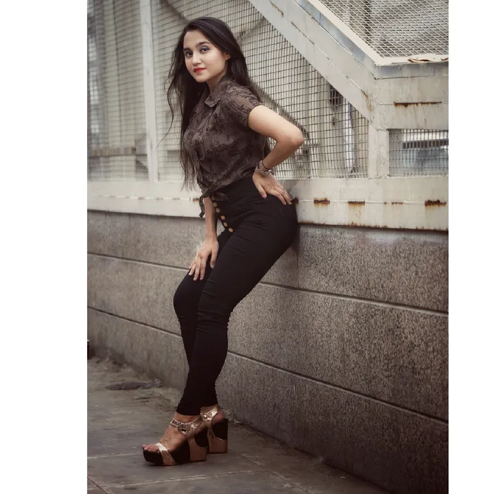 its_anushka_001