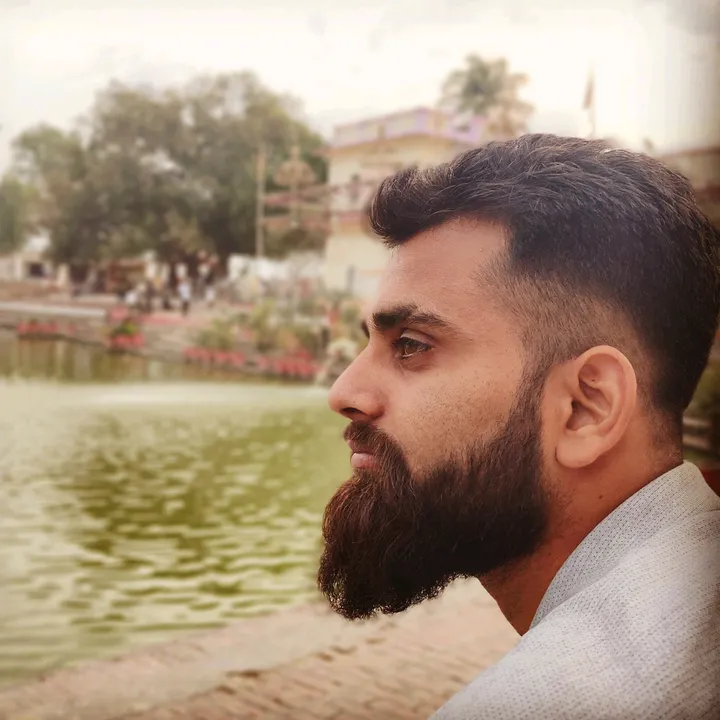 @abhi_0121