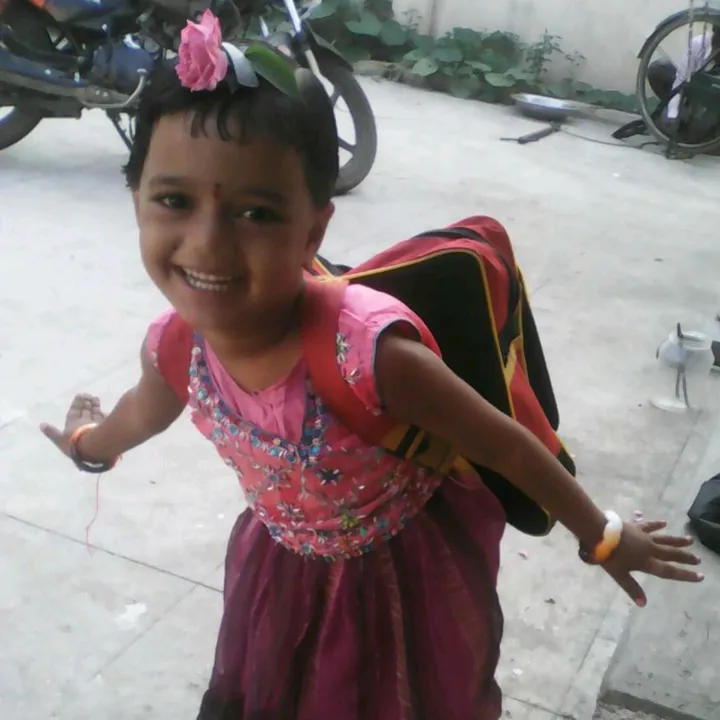 @akshi057