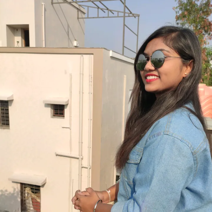 vrushalikhobragade