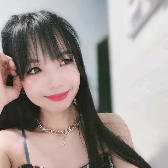 @vickyxinfang
