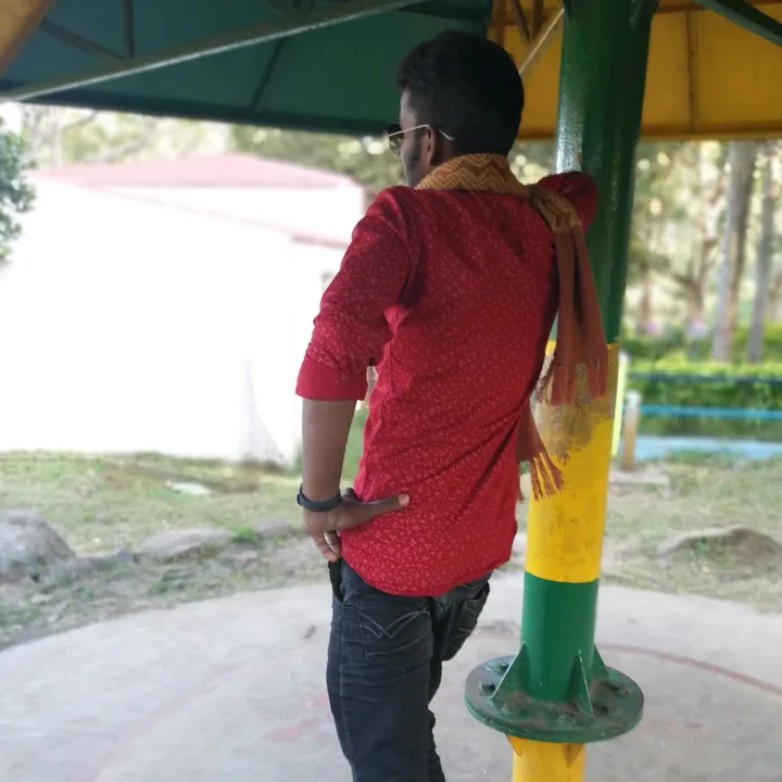 whats_up9566466811