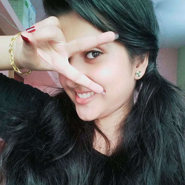 vishnu_priyaa_2002__