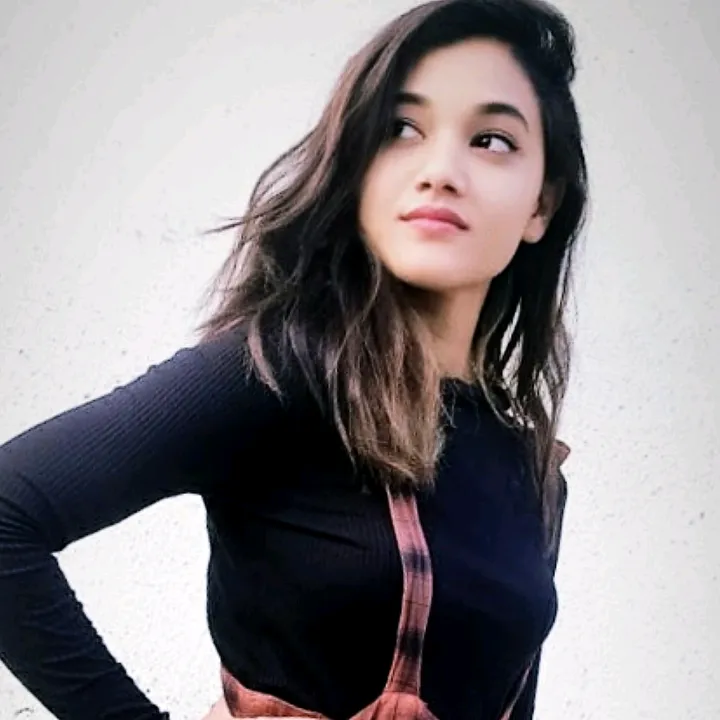 komal_kharat