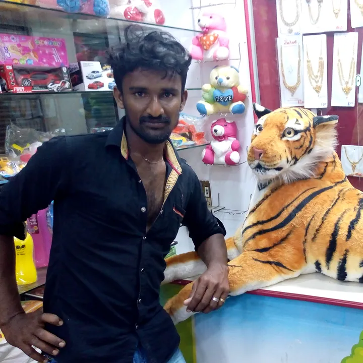 selvakumar6175