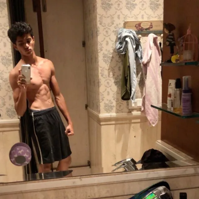 @divyaiin