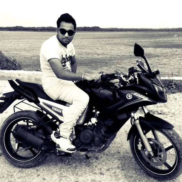 rajeshraj_3903