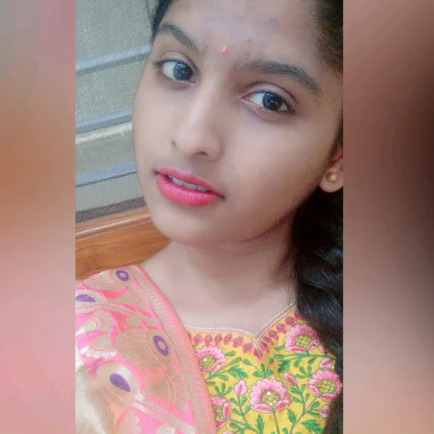 lovely_anyaa_18