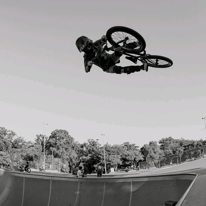@sarahnickibmx