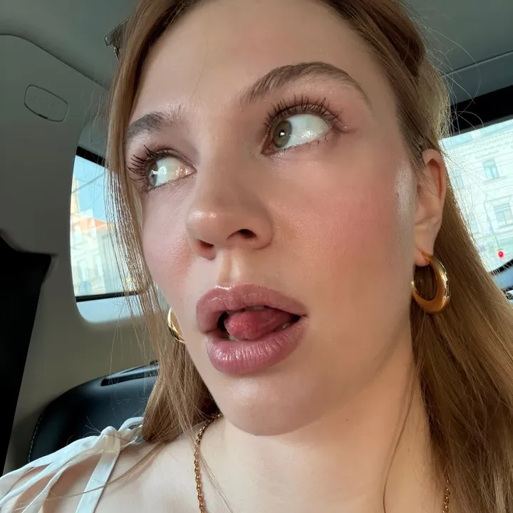 @_kittycuteee