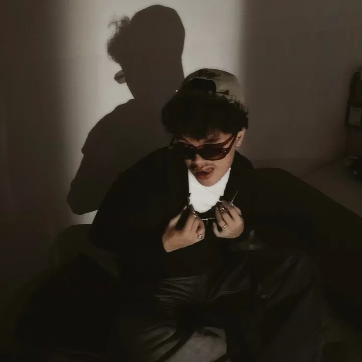 mikoyanson_