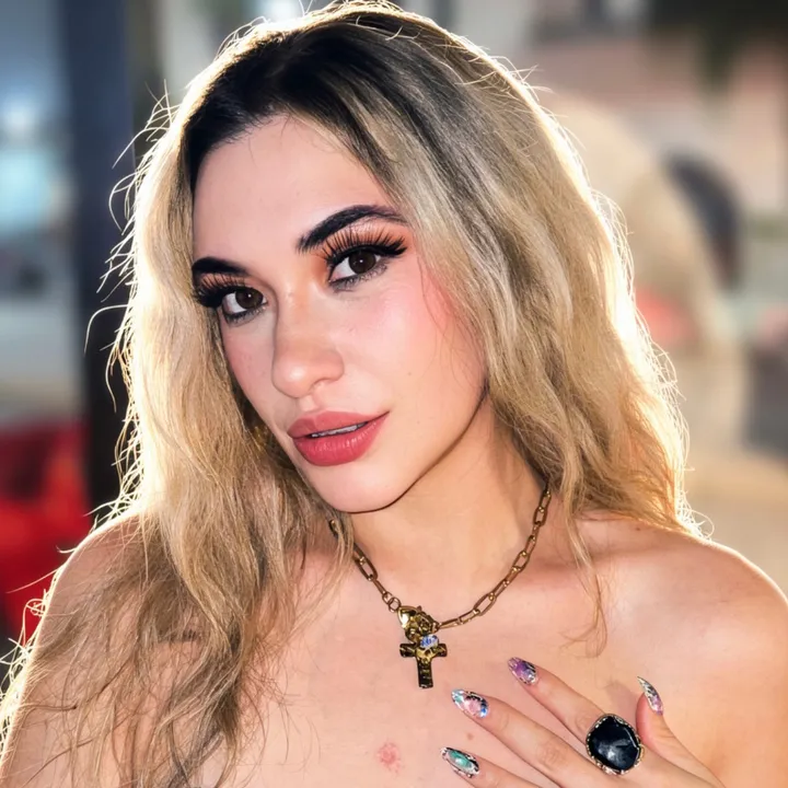 @alisonchapela